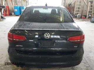 2016 Volkswagen Jetta Sport z VIN 3VWD17AJ0GM283938, wystawiony jako IAAI lot #41861923 z przebiegiem 118 418 mil mil oraz . Historia ofert i sprzedaży dostępna na DreamBid. Obrazek 16.