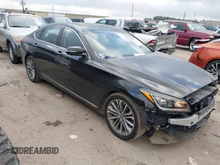 2015 Hyundai Genesis 3.8L with VIN KMHGN4JE3FU032746, listed as a IAAI auction lot 41530007 with 114,430 mi miles. Bid and sale history available at carsss.com. Image 1.