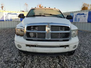 2004 Dodge Ram 3500 SLT with VIN 3D7LU38C94G182368, listed as a Copart auction lot 77501784 with 296,538 mi miles and Clean Title. Bid and sale history available at carsss.com. Image 5.