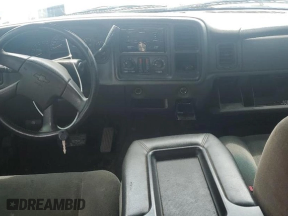 2005 Chevrolet Silverado 1500 LS z VIN 2GCEC13T151270603, wystawiony jako Copart lot #55820455 z przebiegiem 259 512 mil mil oraz Szkoda całkowita • Salvage title. Historia ofert i sprzedaży dostępna na DreamBid. Obrazek 8.