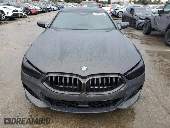2022 BMW 8 Series 840i with VIN WBAGV2C09NCH61770, listed as a Copart auction lot 48985785 with 21,354 mi miles and Salvage Title. Bid and sale history available at DreamBid. Image 5.