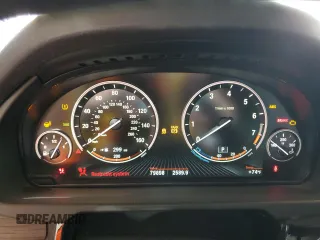 2014 BMW X5 xDrive50i z VIN 5UXKR6C57E0J71844, wystawiony jako Copart lot #54399675 z przebiegiem 79 898 mil mil oraz Szkoda całkowita • Salvage title. Historia ofert i sprzedaży dostępna na DreamBid. Obrazek 9.