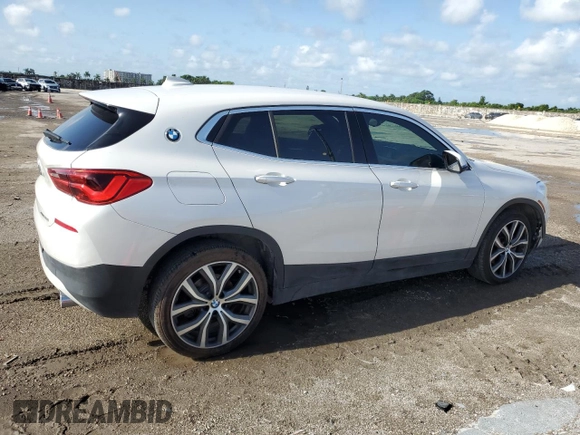 2018 BMW X2 xDrive28i with VIN WBXYJ5C38JEF74486, listed as a Copart auction lot 70311644 with 45,730 mi miles and Salvage Title. Bid and sale history available at carsss.com. Image 3.