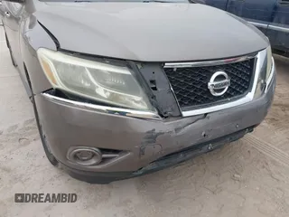 2013 Nissan Pathfinder SV с VIN 5N1AR2MM6DC630527, выставлен на аукционе IAAI как лот 41241198 с пробегом 164 955 миль миль и . История ставок и продаж доступна на DreamBid. Изображение 6.