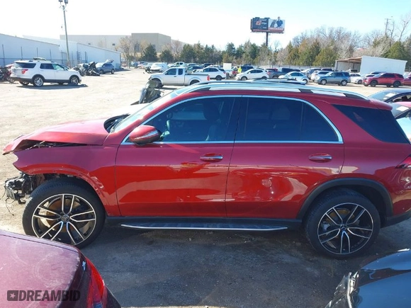 2023 Mercedes-Benz GLE with VIN 4JGFB5KB2PA940249, listed as a IAAI auction lot 41692002 with NaN miles. Bid and sale history available at carsss.com. Image 15.