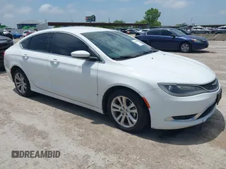 2015 Chrysler 200 Limited с VIN 1C3CCCABXFN602619, выставлен на аукционе IAAI как лот 42406804 с пробегом 141 277 миль миль и . История ставок и продаж доступна на DreamBid. Изображение 1.