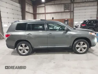 2012 Toyota Highlander Limited with VIN 5TDDK3EH6CS104814, listed as a IAAI auction lot 41958855 with 232,000 mi miles. Bid and sale history available at carsss.com. Image 13.