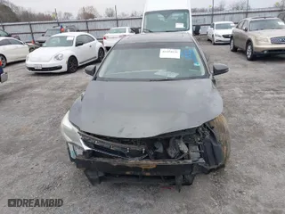 2014 Toyota Avalon Limited with VIN 4T1BK1EB0EU084433, listed as a IAAI auction lot 41434826 with 166,964 mi miles. Bid and sale history available at carsss.com. Image 13.