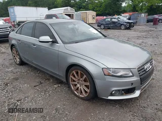 2010 Audi A4 Premium Plus z VIN WAUFFAFL6AN057496, wystawiony jako IAAI lot #42389674 z przebiegiem 128 991 mil mil oraz . Historia ofert i sprzedaży dostępna na DreamBid. Obrazek 1.