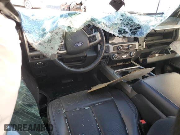 2022 Ford F-450 XL с VIN 1FT8W4DT3NEE16244, выставлен на аукционе Copart как лот 43706875 с пробегом Не указан миль и Списание • Salvage title. История ставок и продаж доступна на DreamBid. Изображение 8.