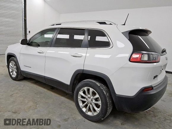 2019 Jeep Cherokee Latitude with VIN 1C4PJLCX4KD145964, listed as a Copart auction lot 55045555 with 100,821 mi miles and Clean title. Bid and sale history available at DreamBid. Image 2.