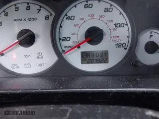 2004 Ford Escape XLT with VIN 1FMYU93134KA37307, listed as a IAAI auction lot 41514916 with 207,522 mi miles. Bid and sale history available at carsss.com. Image 7.