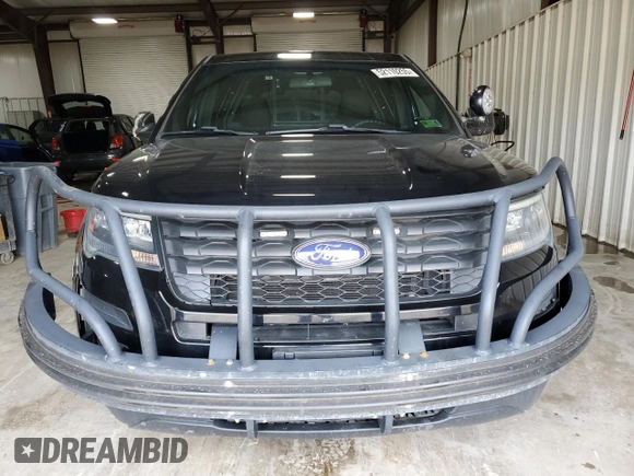 2016 Ford Police Interceptor Utility z VIN 1FM5K8AR7GGB54066, wystawiony jako Copart lot #52110255 z przebiegiem 95 302 mil mil oraz Szkoda całkowita • Salvage title. Historia ofert i sprzedaży dostępna na DreamBid. Obrazek 5.