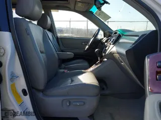 2007 Toyota Highlander w/3rd Row with VIN JTEEP21A070205926, listed as a IAAI auction lot 41770849 with 169,765 mi miles. Bid and sale history available at carsss.com. Image 5.