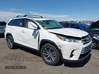 2019 Toyota Highlander SE with VIN 5TDKZRFH0KS314263, listed as a IAAI auction lot 42174469 with 72,682 mi miles and . Bid and sale history available at DreamBid. Image 1.