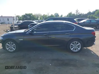 2014 BMW 5 Series 528i xDrive z VIN WBA5A7C50ED612098, wystawiony jako IAAI lot #42568775 z przebiegiem 31 475 mil mil oraz . Historia ofert i sprzedaży dostępna na DreamBid. Obrazek 14.