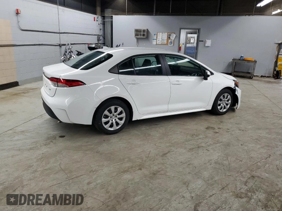 2024 Toyota Corolla LE with VIN 5YFB4MDE5RP162199, listed as a Copart auction lot 55276125 with 22,440 mi miles and Clean Title. Bid and sale history available at DreamBid. Image 3.