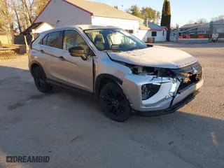2022 Mitsubishi Eclipse Cross LE with VIN JA4ATVAA5NZ004042, listed as a IAAI auction lot 40911986 with 60,790 mi miles. Bid and sale history available at carsss.com. Image 1.