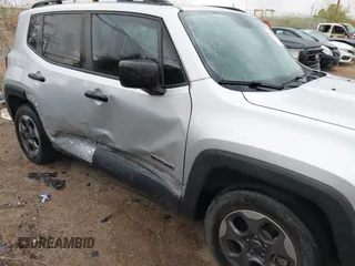 2017 Jeep Renegade Sport z VIN ZACCJAAB2HPF43369, wystawiony jako IAAI lot #42643230 z przebiegiem 105 031 mil mil oraz . Historia ofert i sprzedaży dostępna na DreamBid. Obrazek 6.