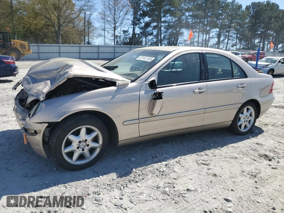 2003 Mercedes-Benz C 240 с VIN WDBRF61J13F307614, выставлен на аукционе Copart как лот 51141135 с пробегом 22 649 миль миль и Списание • Salvage title. История ставок и продаж доступна на DreamBid. Изображение 1.