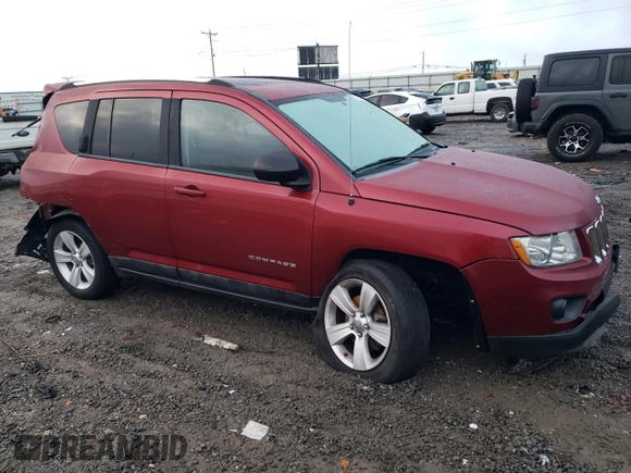 2011 Jeep Compass Latitude with VIN 1J4NT1FB9BD171458, listed as a Copart auction lot 85221314 with 116,813 mi miles and Salvage Title. Bid and sale history available at carsss.com. Image 4.