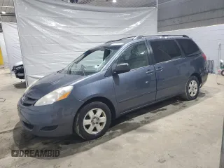 2007 Toyota Sienna CE with VIN 5TDZK23C07S090325, listed as a Copart auction lot 52096035 with 179,648 mi miles and Clean Title. Bid and sale history available at carsss.com. Image 1.