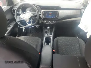 2024 Nissan Kicks SV z VIN 3N1CP5CV2RL496841, wystawiony jako Copart lot #59735815 z przebiegiem 1 536 mil mil oraz Szkoda całkowita • Salvage title. Historia ofert i sprzedaży dostępna na DreamBid. Obrazek 8.