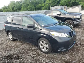 2015 Toyota Sienna LE AAS with VIN 5TDKK3DC2FS568474, listed as a Copart auction lot 64346825 with 77,813 mi miles and Clean title. Bid and sale history available at DreamBid. Image 4.