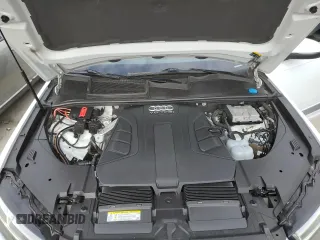 2018 Audi Q7 Premium Plus with VIN WA1LAAF79JD017453, listed as a Copart auction lot 53078955 with 57,654 mi miles and Salvage Title. Bid and sale history available at carsss.com. Image 12.
