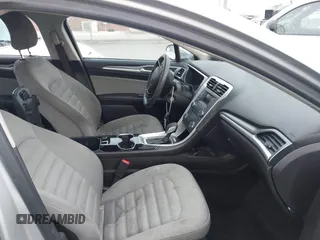 2015 Ford Fusion S with VIN 3FA6P0G79FR262395, listed as a IAAI auction lot 41751742 with 93,163 mi miles. Bid and sale history available at carsss.com. Image 5.
