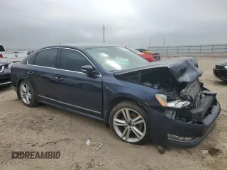 2015 Volkswagen Passat Sport с VIN 1VWBT7A33FC065723, выставлен на аукционе Copart как лот 48561105 с пробегом 144 086 миль миль и Списание • Salvage title. История ставок и продаж доступна на DreamBid. Изображение 4.