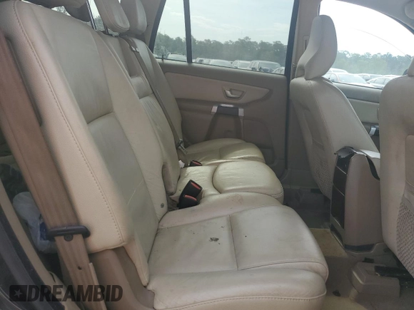 2014 Volvo XC90 with VIN YV4952CY3E1683378, listed as a Copart auction lot 55995615 with 121,357 mi miles and Salvage title. Bid and sale history available at DreamBid. Image 11.