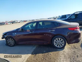 2016 Kia Optima LX z VIN 5XXGT4L36GG001942, wystawiony jako IAAI lot #41236894 z przebiegiem 125 376 mil mil oraz . Historia ofert i sprzedaży dostępna na DreamBid. Obrazek 14.
