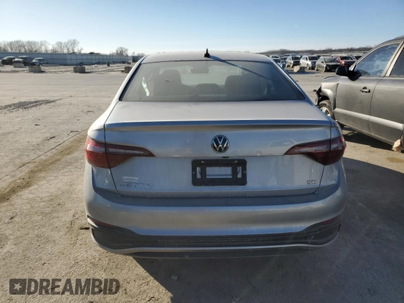 2022 Volkswagen Jetta SE with VIN 3VW7M7BU8NM004469, listed as a Copart auction lot 41758645 with 39,124 mi miles and Salvage title. Bid and sale history available at DreamBid. Image 6.
