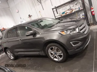 2017 Ford Edge Titanium z VIN 2FMPK4K95HBB57606, wystawiony jako IAAI lot #42139449 z przebiegiem 117 228 mil mil oraz . Historia ofert i sprzedaży dostępna na DreamBid. Obrazek 13.