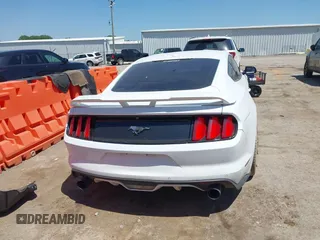 2016 Ford Mustang EcoBoost z VIN 1FA6P8TH6G5336387, wystawiony jako IAAI lot #42255659 z przebiegiem 148 715 mil mil oraz . Historia ofert i sprzedaży dostępna na DreamBid. Obrazek 16.