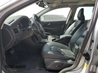 2010 Volvo XC70 3.2L with VIN YV4960BZ0A1093001, listed as a Copart auction lot 48827435 with 125,467 mi miles and Salvage Title. Bid and sale history available at DreamBid. Image 7.