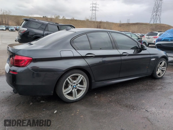 2013 BMW 5 Series 535i xDrive with VIN WBAFU7C50DDU69700, listed as a Copart auction lot 50922905 with 151,179 mi miles and Salvage Title. Bid and sale history available at carsss.com. Image 3.