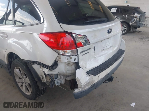 2013 Subaru Outback Limited с VIN 4S4BRCPC7D3259715, выставлен на аукционе IAAI как лот 42594425 с пробегом 193 867 миль миль и . История ставок и продаж доступна на DreamBid. Изображение 6.