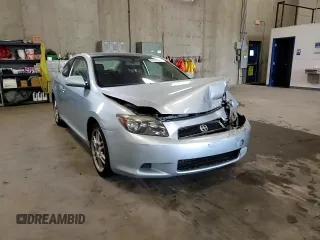 2006 Scion tC z VIN JTKDE177860133103, wystawiony jako Copart lot #57491835 z przebiegiem 201 975 mil mil oraz Szkody całkowita. Historia ofert i sprzedaży dostępna na DreamBid. Obrazek 13.