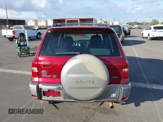 2005 Toyota RAV4 с VIN JTEHD20VX50059168, выставлен на аукционе IAAI как лот 41358659 с пробегом Не указан миль и . История ставок и продаж доступна на DreamBid. Изображение 15.