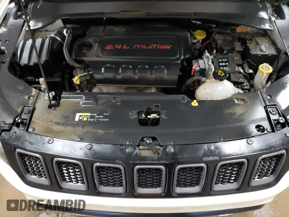 2018 Jeep Compass Trailhawk with VIN 3C4NJDDBXJT255622, listed as a Copart auction lot 85917244 with 73,388 mi miles and Clean Title. Bid and sale history available at carsss.com. Image 12.