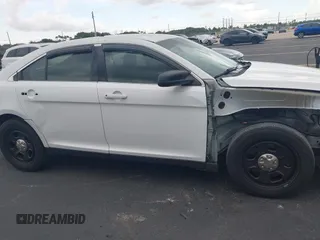 2015 Ford Police Interceptor with VIN 1FAHP2L83FG149326, listed as a IAAI auction lot 42477215 with 90,679 mi miles and . Bid and sale history available at DreamBid. Image 19.