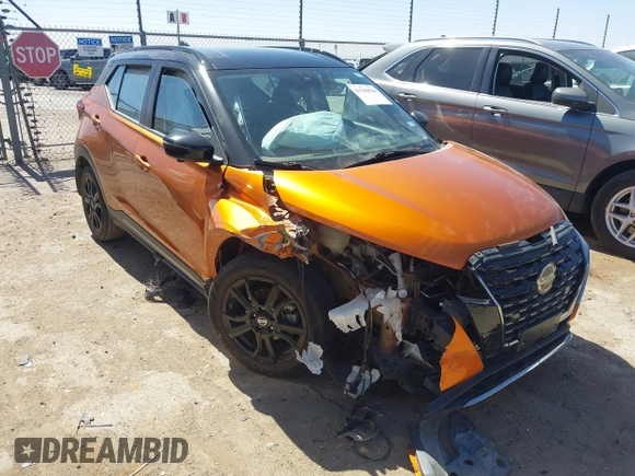 2021 Nissan Kicks SR with VIN 3N1CP5DV2ML467766, listed as a IAAI auction lot 41769524 with 48,724 mi miles. Bid and sale history available at carsss.com. Image 1.