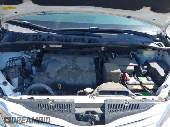 2016 Toyota Sienna LE AAS with VIN 5TDKK3DC6GS732942, listed as a IAAI auction lot 41841706 with 37,114 mi miles. Bid and sale history available at carsss.com. Image 10.
