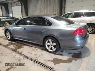 2012 Volkswagen Passat SE z VIN 1VWBP7A39CC080551, wystawiony jako Copart lot #57606895 z przebiegiem 154 965 mil mil oraz Czysty tytuł • Clean title. Historia ofert i sprzedaży dostępna na DreamBid. Obrazek 2.
