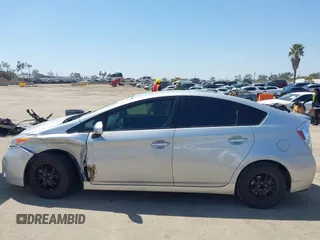 2015 Toyota Prius Four with VIN JTDKN3DU5F0448042, listed as a IAAI auction lot 41997701 with 180,314 mi miles. Bid and sale history available at carsss.com. Image 14.