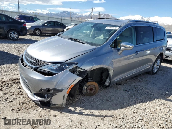 2020 Chrysler Pacifica Limited z VIN 2C4RC1GG5LR143740, wystawiony jako Copart lot #50421015 z przebiegiem 97 006 mil mil oraz Szkoda całkowita • Salvage title. Historia ofert i sprzedaży dostępna na DreamBid. Obrazek 1.