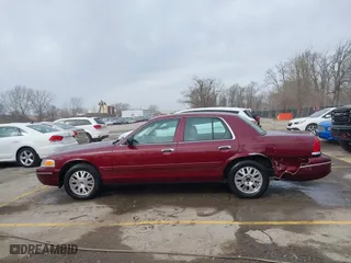 2005 Ford Crown Victoria LX with VIN 2FAFP74W25X106106, listed as a IAAI auction lot 41825793 with 175,740 mi miles. Bid and sale history available at carsss.com. Image 14.
