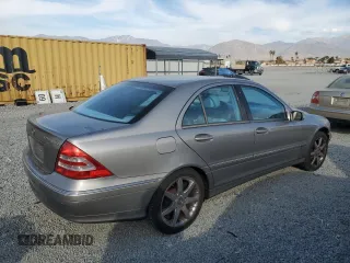 2003 Mercedes-Benz C 230 Kompressor with VIN WDBRF40J83A498208, listed as a Copart auction lot 82316794 with 253,174 mi miles and Salvage Title. Bid and sale history available at DreamBid. Image 3.